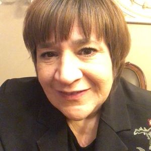 Meet your Posher, Linda